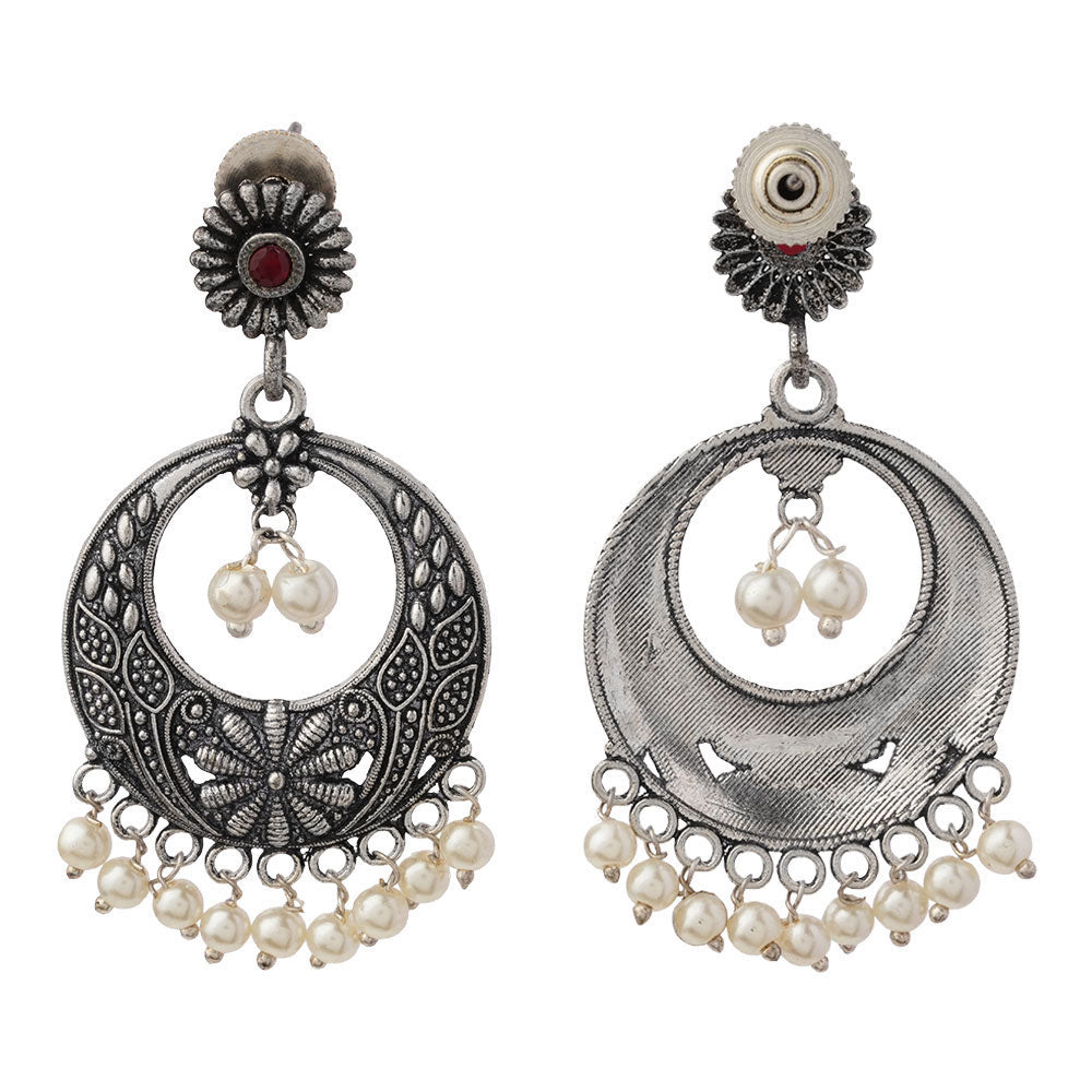 Graceful fall pearl dangler earrings (Red)
