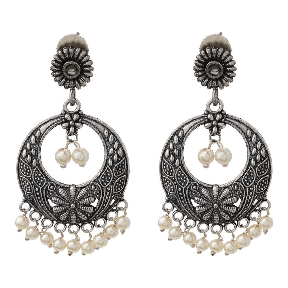 Graceful fall pearl dangler earrings (White)