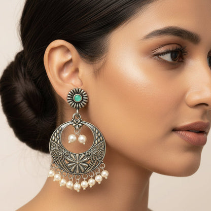 Graceful fall pearl dangler earrings (Pista)