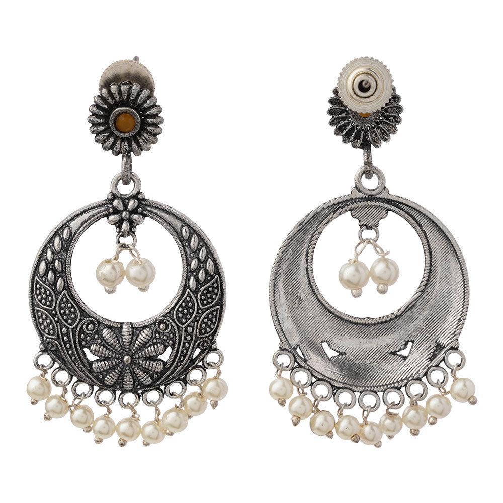 Graceful fall pearl dangler earrings (Yellow)