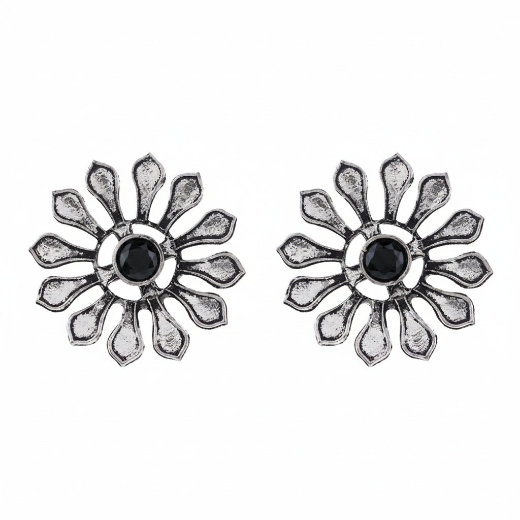 FlowerLoom Stud Earrings - Black