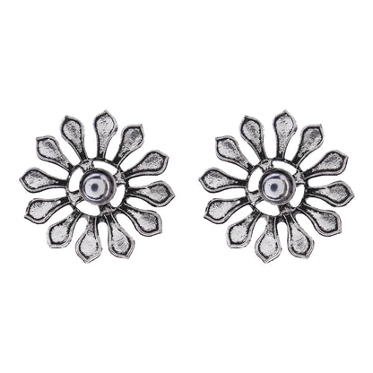 FlowerLoom Stud Earrings - White