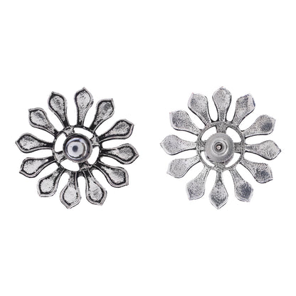 FlowerLoom Stud Earrings - White