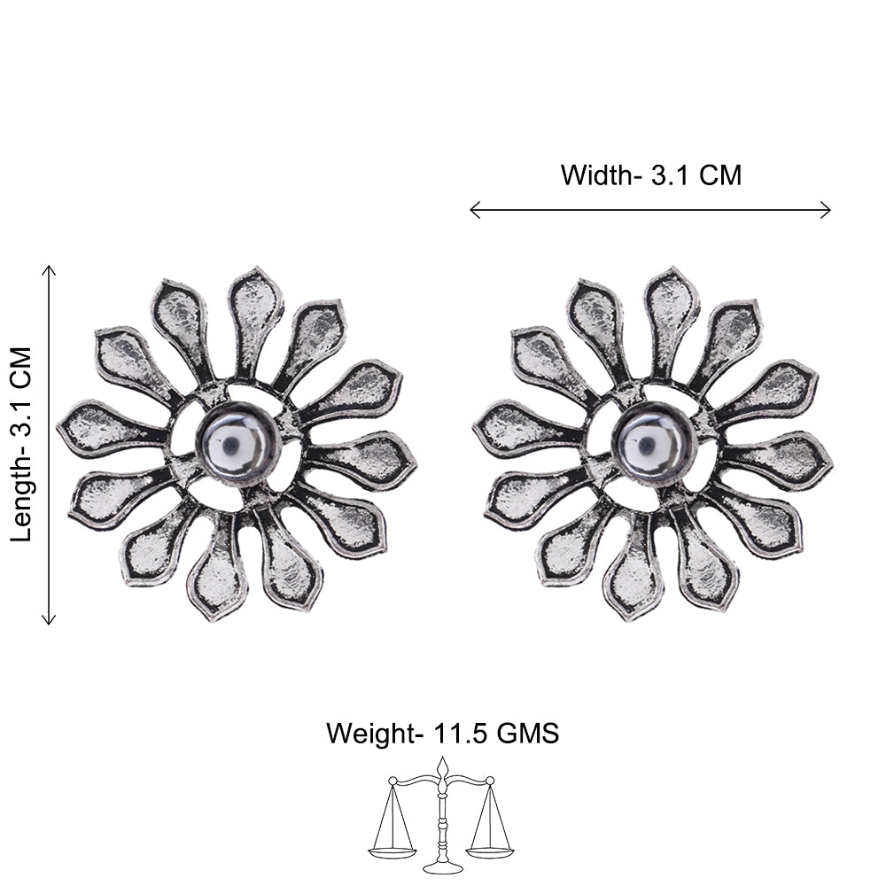 FlowerLoom Stud Earrings - White