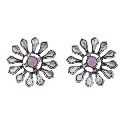 FlowerLoom Stud Earrings - Baby Pink