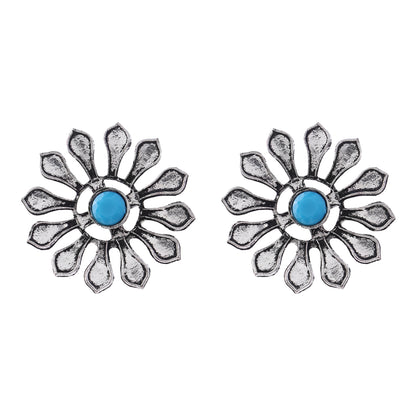FlowerLoom Stud Earrings - Sky Blue