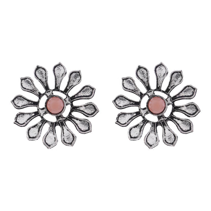FlowerLoom Stud Earrings - Light Orange