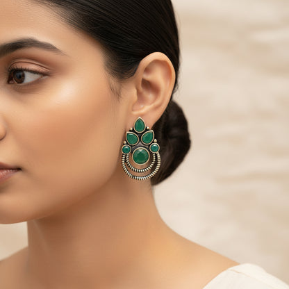 Aqua crown stone stud earrings (Green)