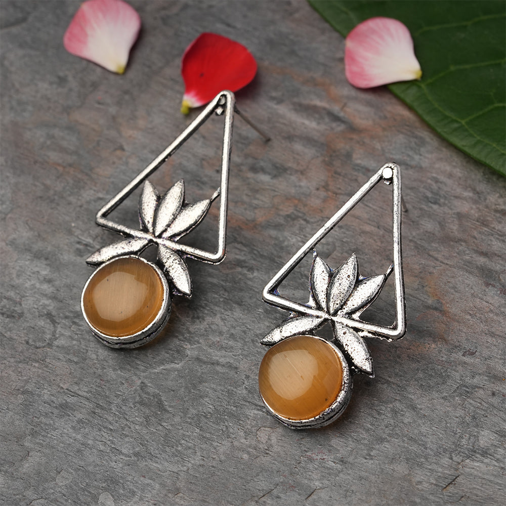 Lotriq oxidised stud earrings (Yellow)