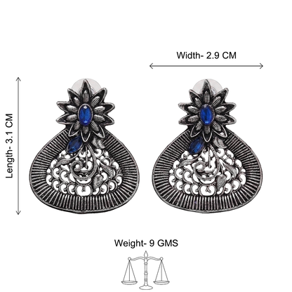 Glint stone studded stud earrings (Blue)
