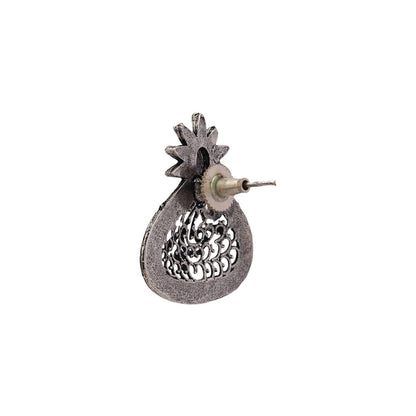 Glint stone studded stud earrings (White)