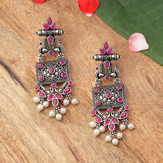 Peaflair pearls oxidised dangler earrings (Red)