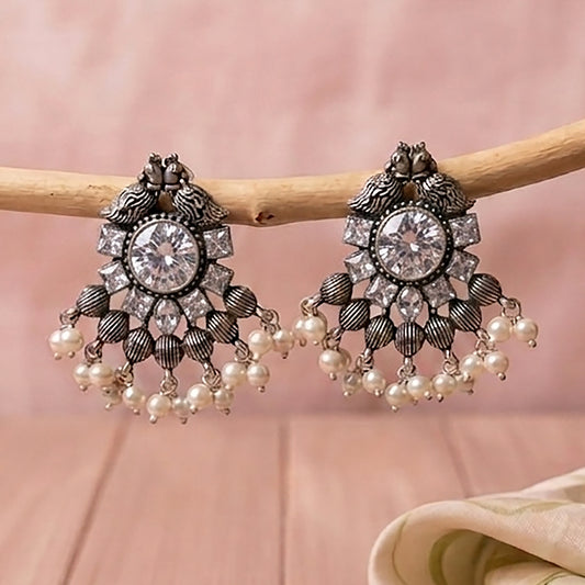 Gulratan Antique Pearl Drop Brooch Earring (White)