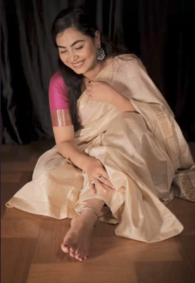 Phuljhadi prestine Dangler earrings (White)