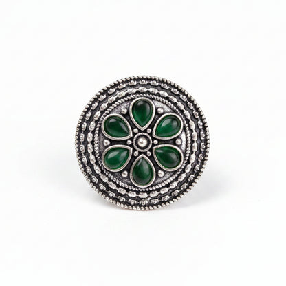 Pretty petals stone studded rings (Green)