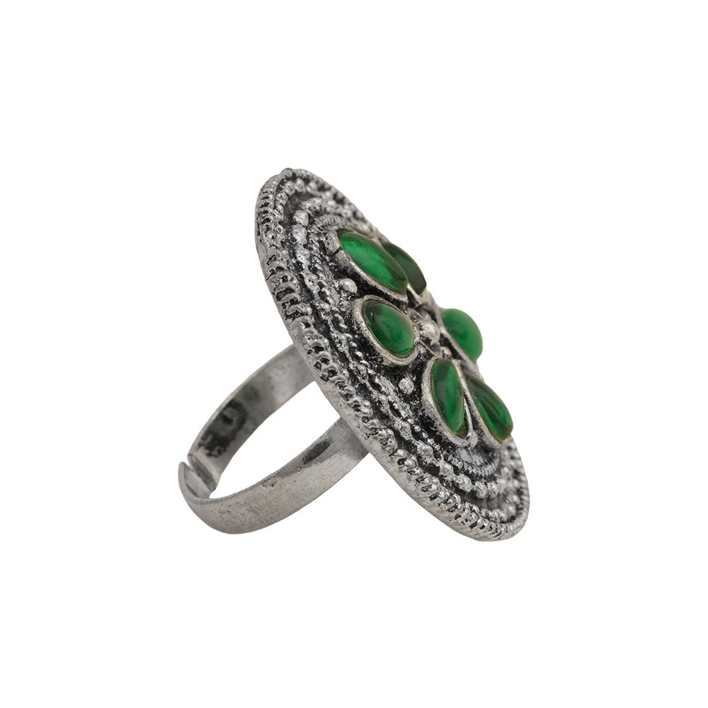 Pretty petals stone studded rings (Green)
