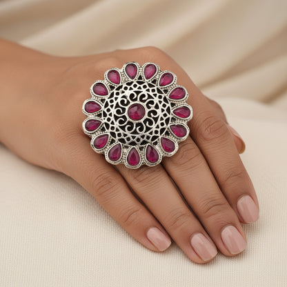 CrystaBud stone studded ring (Red)