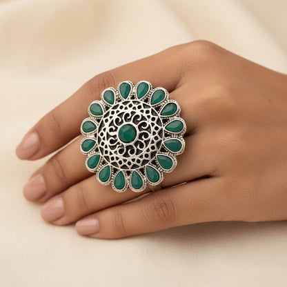 CrystaBud stone studded ring (Green)