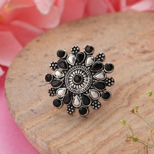 PetraBloom Stone studded ring (Black)