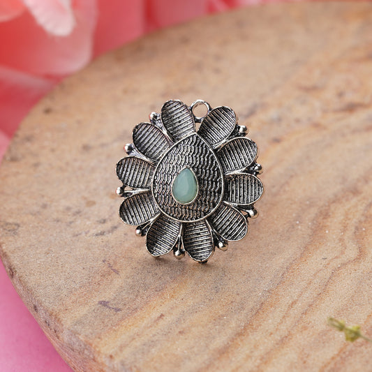 PetalStone oxidised ring (Mint)