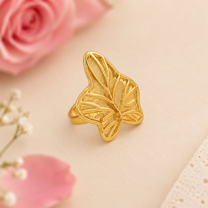 Golden Leaf Vine Ring