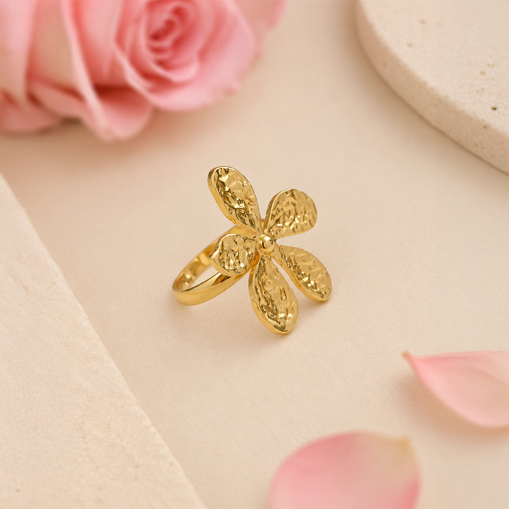 Golden Clover Ring