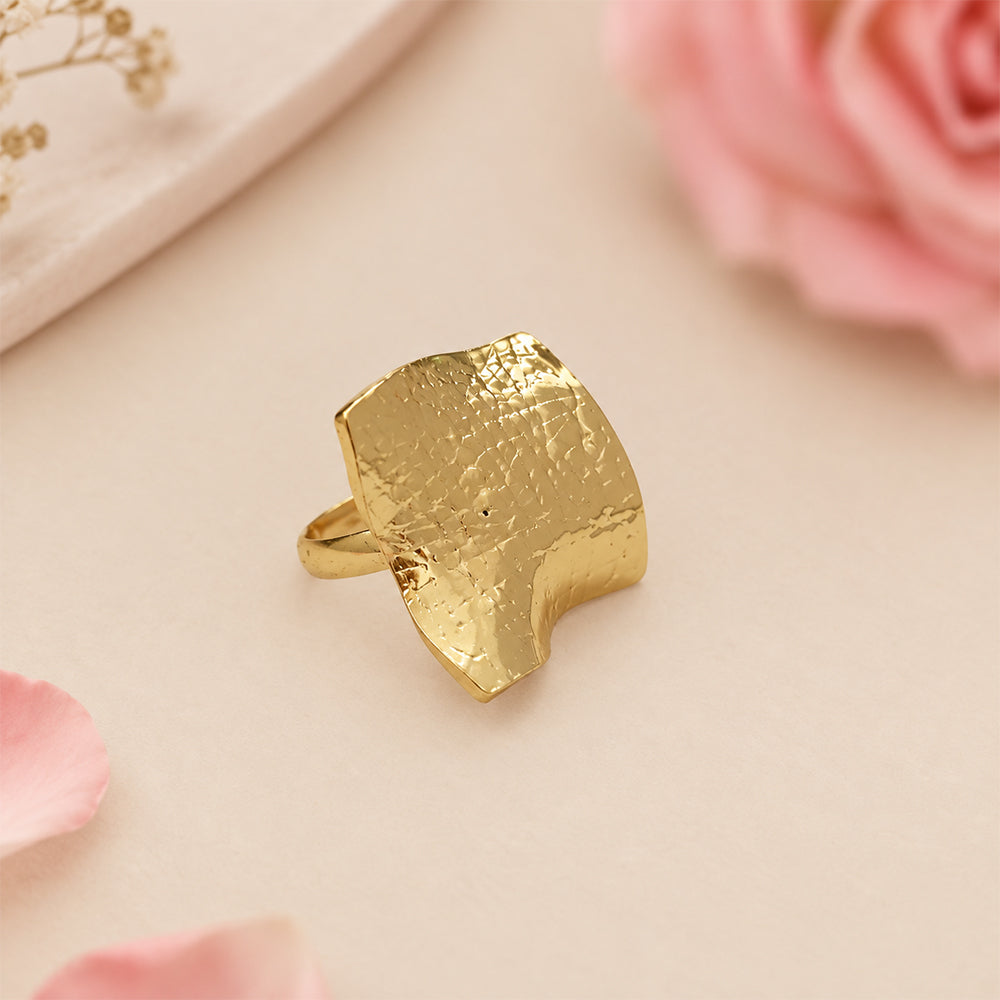 Golden Organic Curve Ring