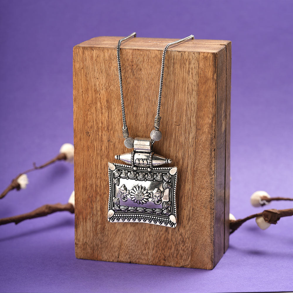 Sacred devine ganesh oxidized chain neckpiece (Silver)