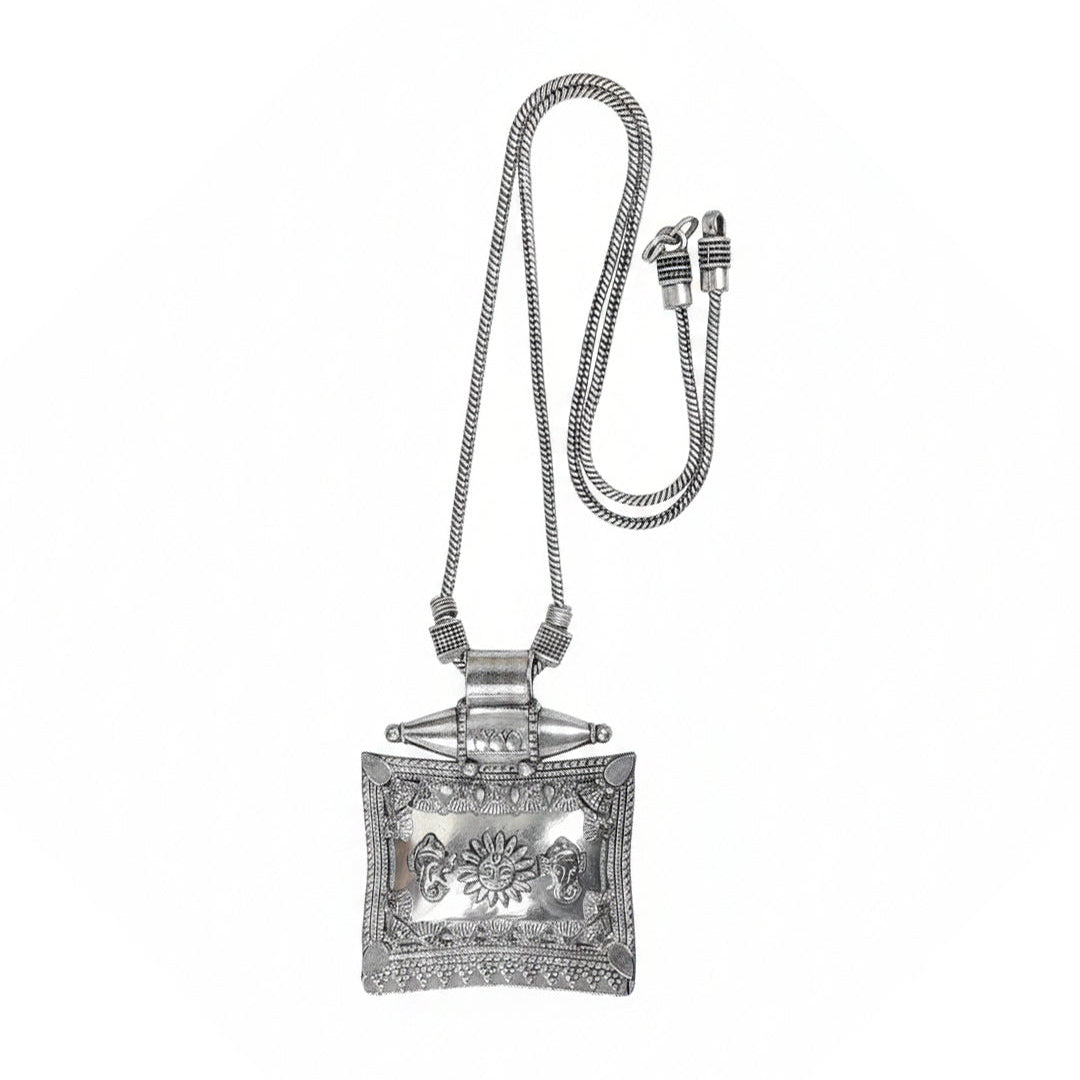 Sacred devine ganesh oxidized chain neckpiece (Silver)