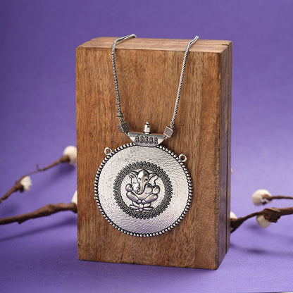 Ganpati goodness oxidized chain neckpiece (Silver)