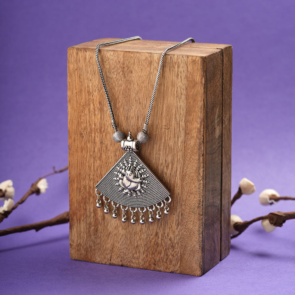 Ganpati icon oxidized chain neckpiece (Silver)