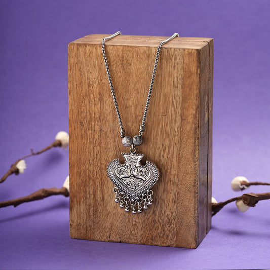 Evergreen grace oxidised chain neckpiecered (Silver)