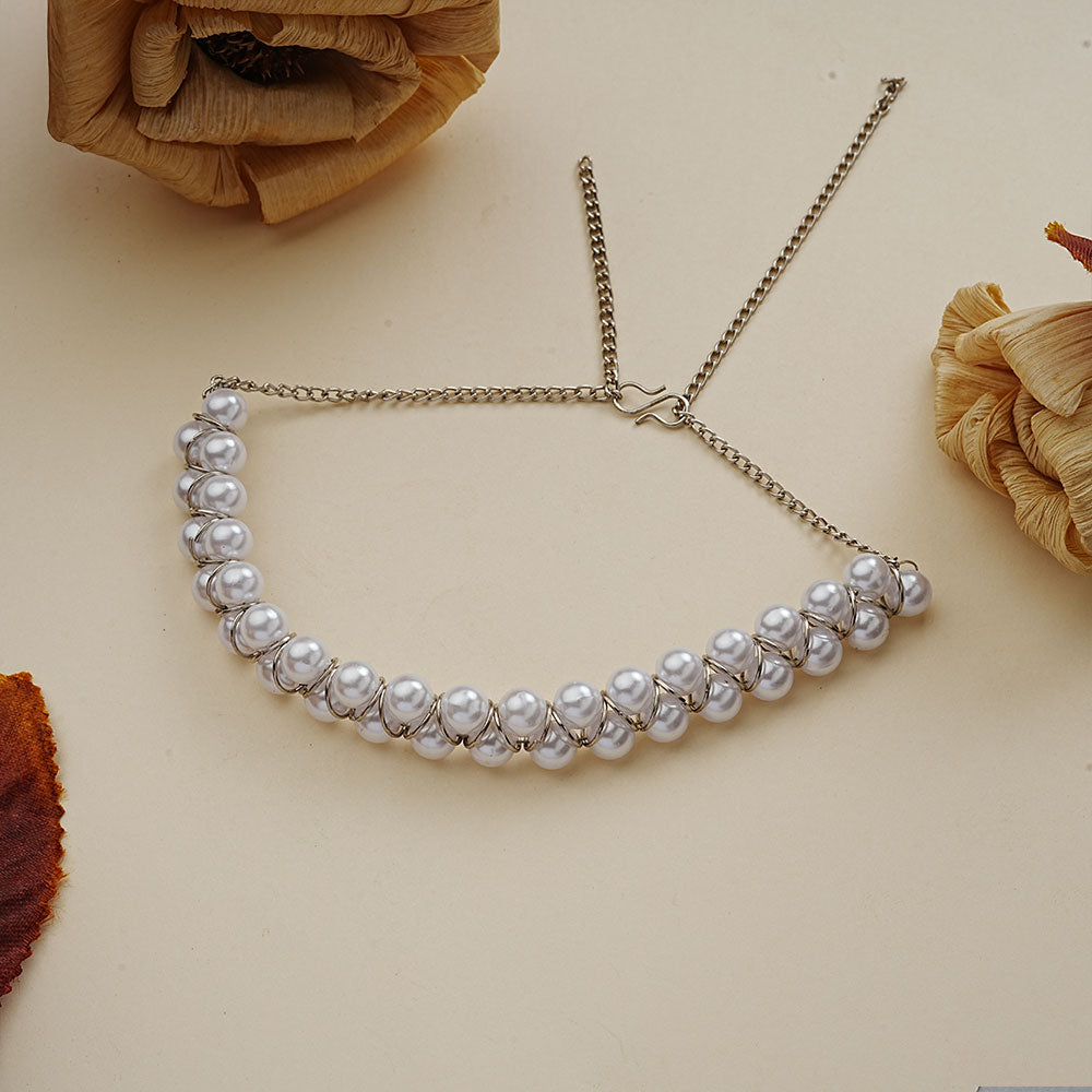 Moonlit pearl choker neckpiece