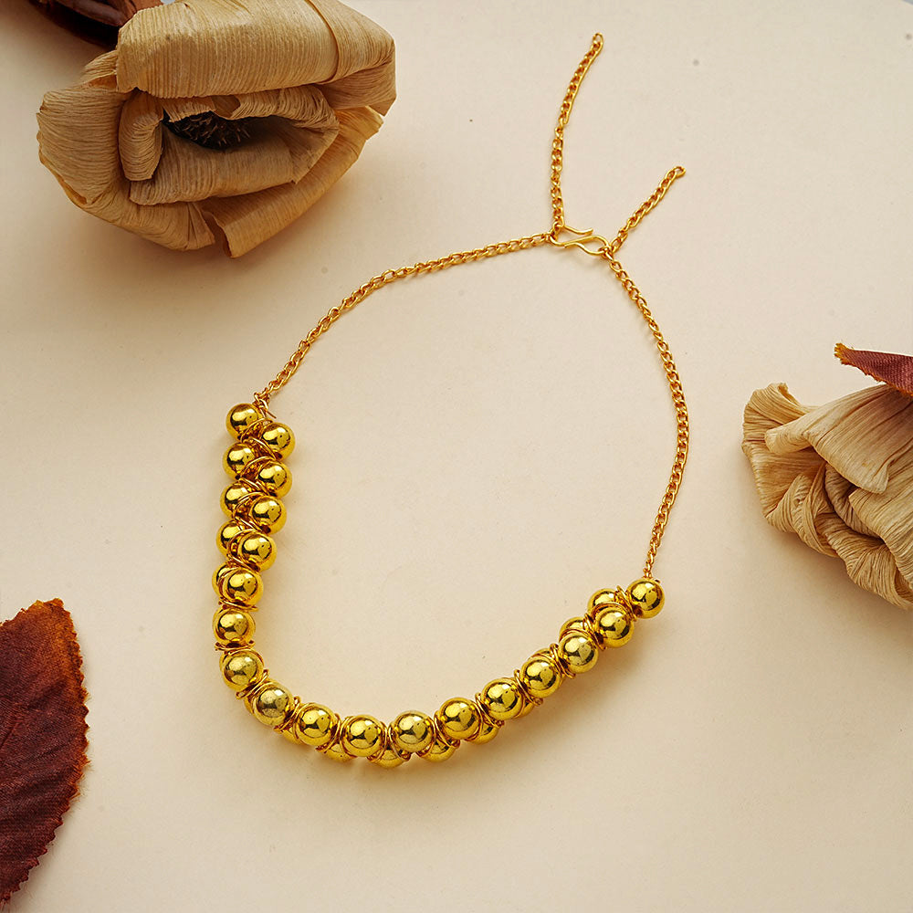 Moonlit pearl choker neckpiece