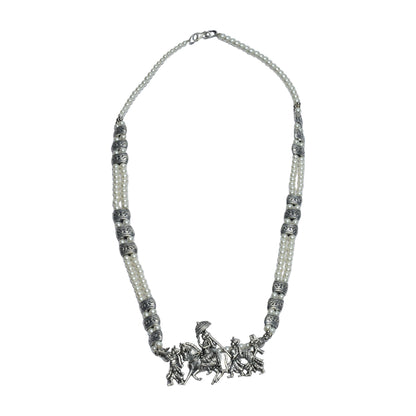 Regal ride statement pendant beaded neckpiece (White)