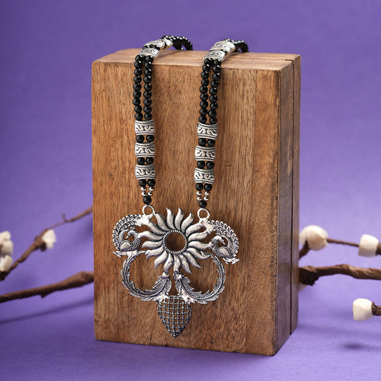 Flora-pea statement pendant beaded neckpiece (Black)