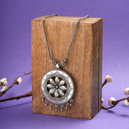 Eternal blook oxidised chain neckpiece (Silver)