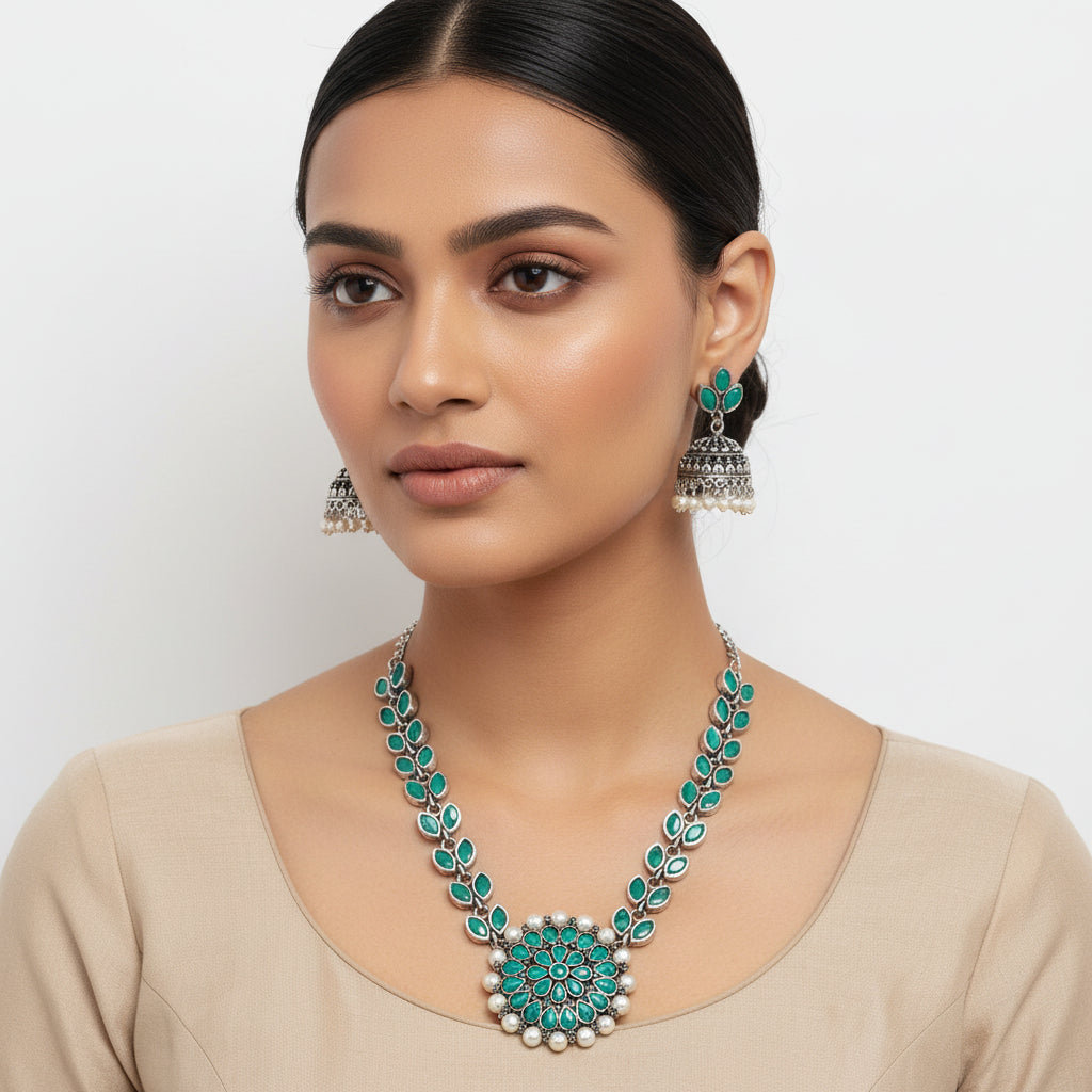 Radiant bloom stone studded neckpiece (Green)