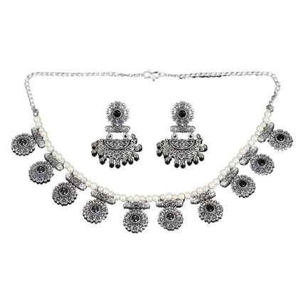 Trail of pearl Rajwada neckpiece set (Black)