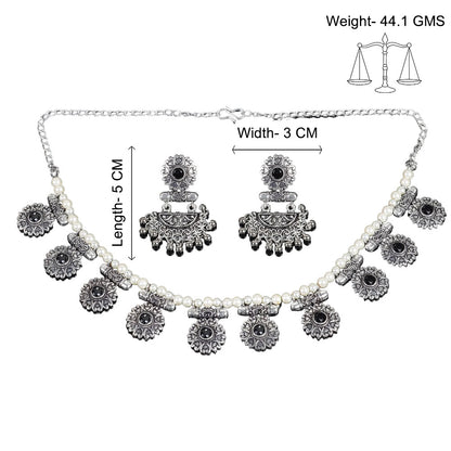 Trail of pearl Rajwada neckpiece set (Black)