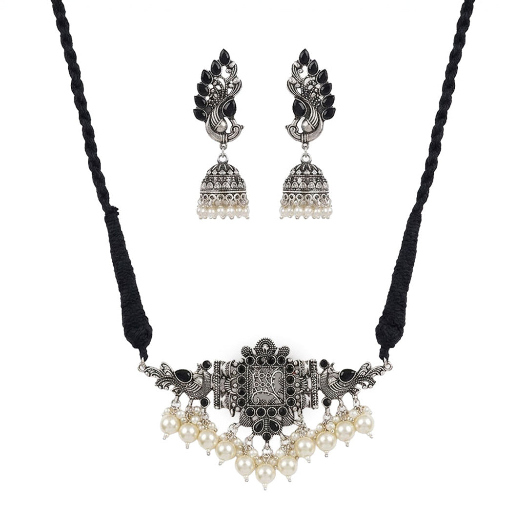Rustic spark pearl rope neckpiece (Black)