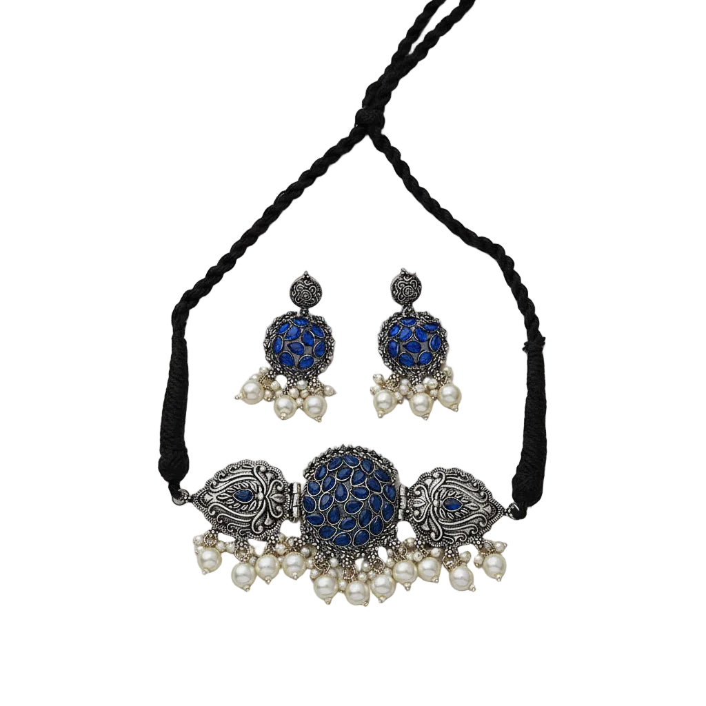 Tribal treasure pearl rope neckpiece (Blue)