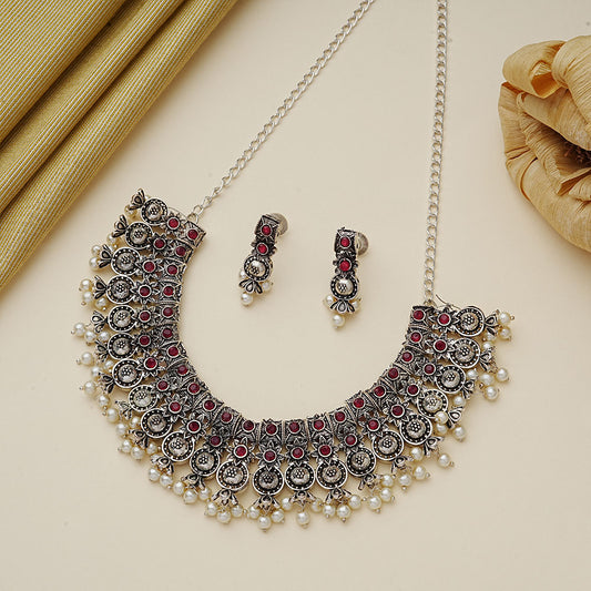 Ancient spark pearl chain neckpiece (Red)