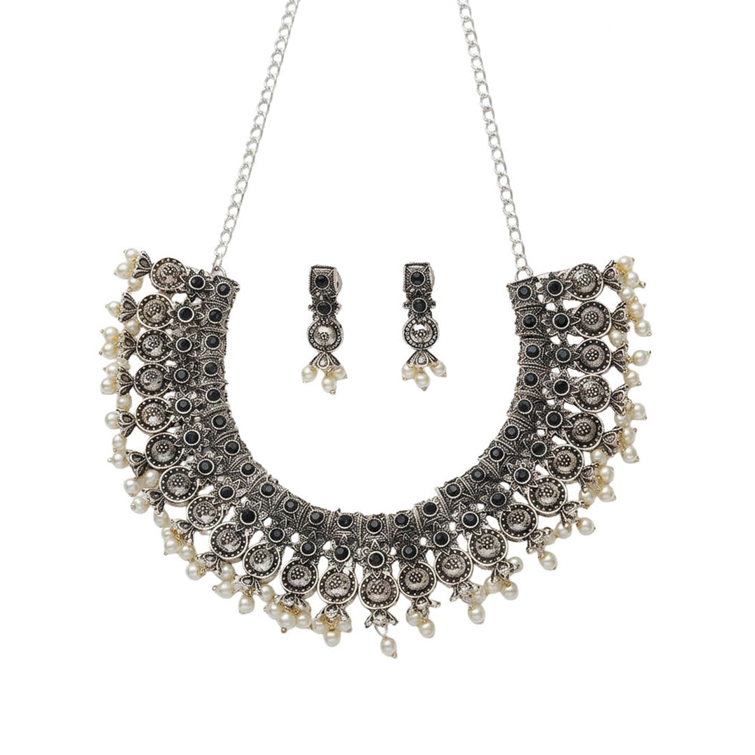 Ancient spark pearl chain neckpiece (Black)