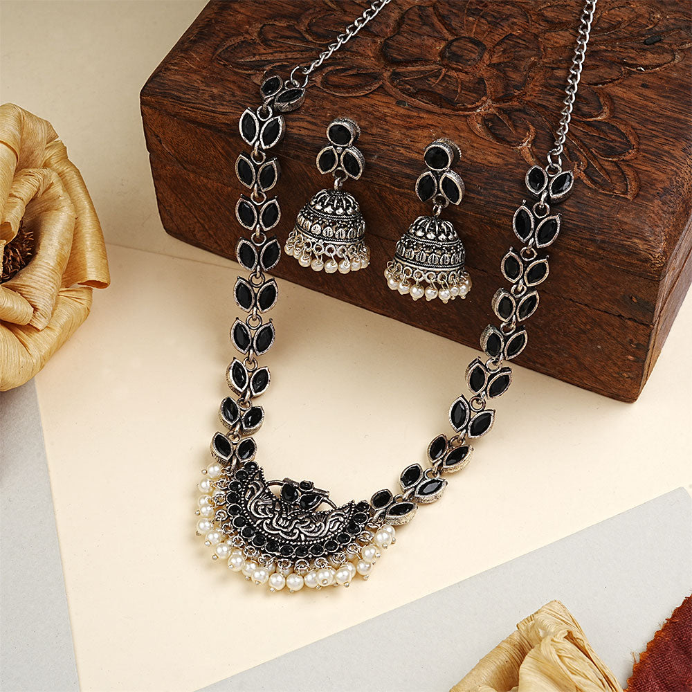 Mystic moon stone studded chain neckpiece (Black)