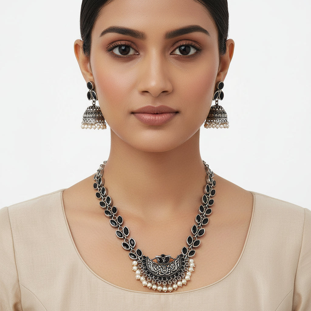 Mystic moon stone studded chain neckpiece (Black)