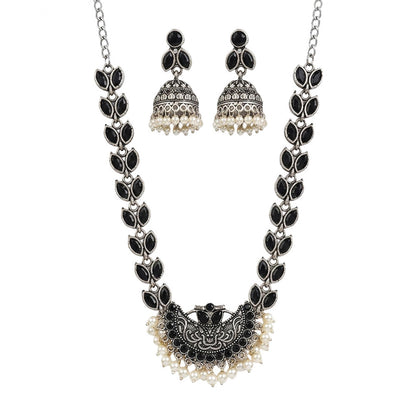 Mystic moon stone studded chain neckpiece (Black)