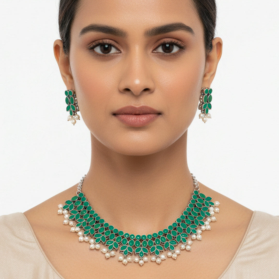 Dessert stone oxidised chain neckpiece (Green)