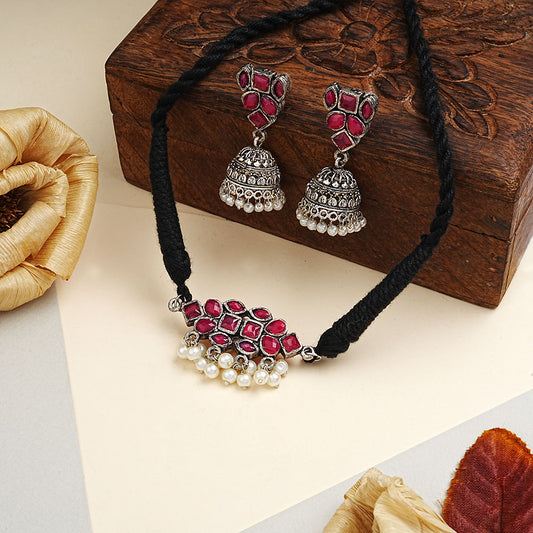 Stone saga pearl rope neckpiece (Red)