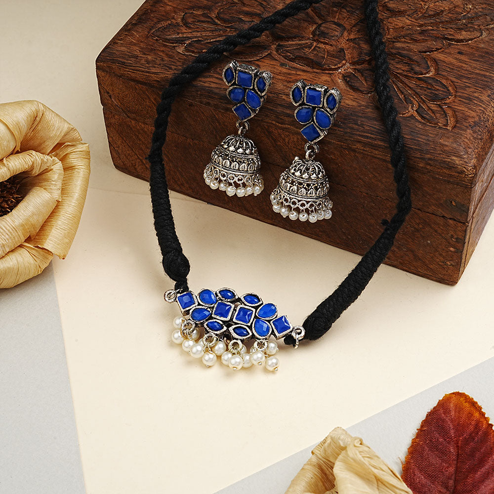 Stone saga pearl rope neckpiece (Blue)